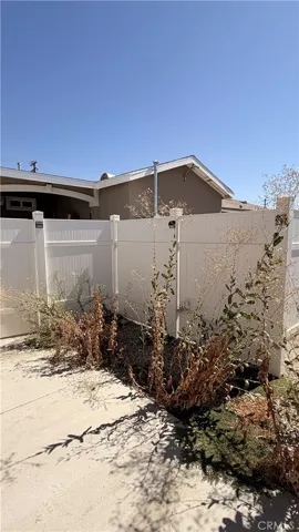 18623 Orange, Bloomington, California 92316