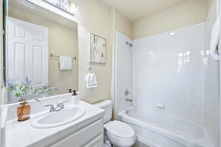 1712 Avenida Elisa, San Jose, California 95131