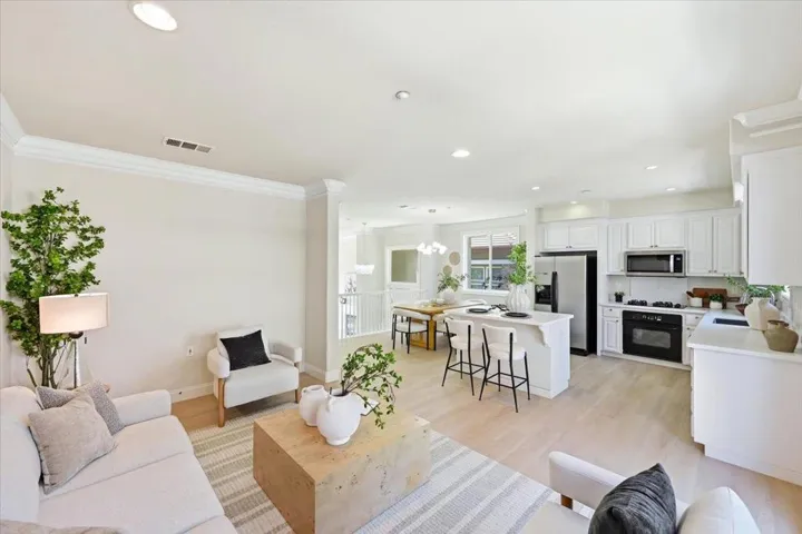1712 Avenida Elisa, San Jose, California 95131
