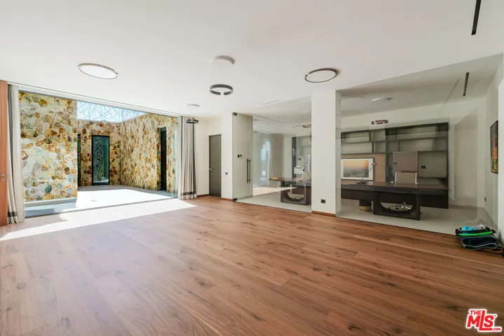 52 Camino Tarraula, None, None 0