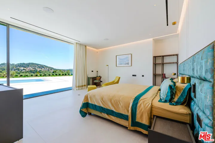 52 Camino Tarraula, None, None 0