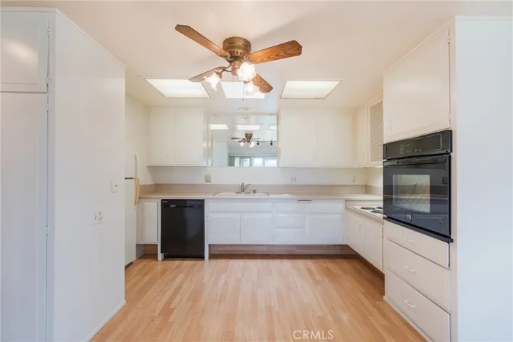 1460 Pelham Road 106g, Seal Beach, California 90740