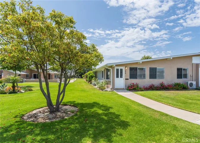 1460 Pelham Road 106g, Seal Beach, California 90740