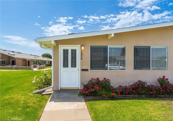 1460 Pelham Road 106g, Seal Beach, California 90740