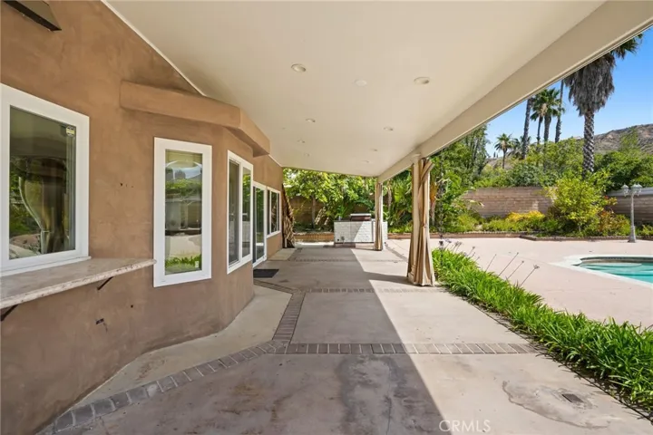18835 Brasilia Drive, Porter Ranch, California 91326