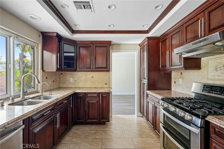 18835 Brasilia Drive, Porter Ranch, California 91326