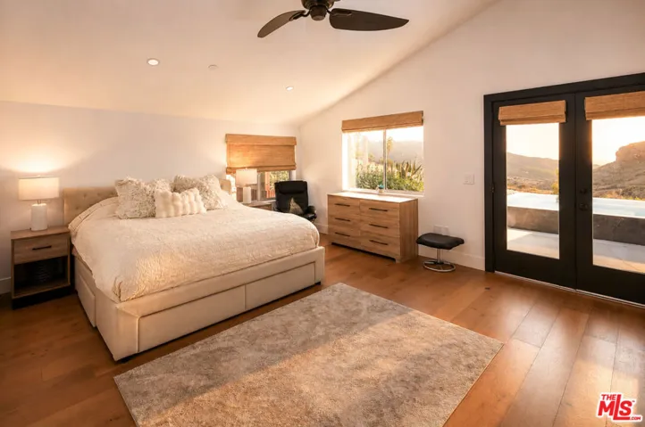 32194 Mulholland Highway, Malibu, California 90265