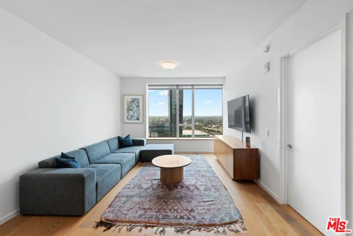 889 Francisco Street 3401, Los Angeles, California 90017