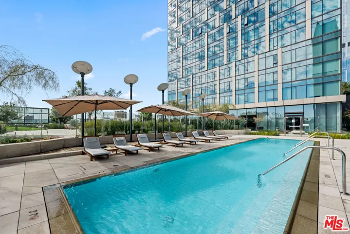 889 Francisco Street 3401, Los Angeles, California 90017