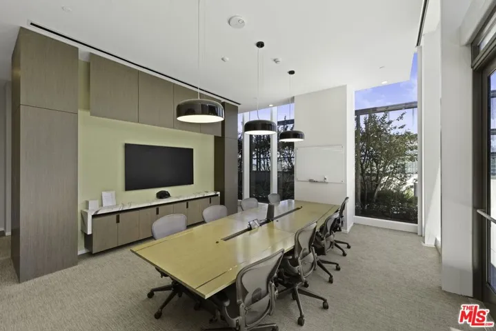 889 Francisco Street 3401, Los Angeles, California 90017