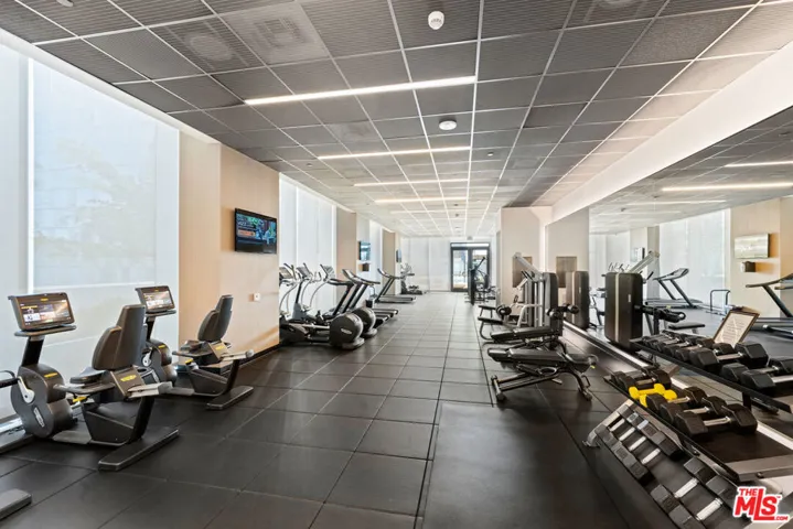 889 Francisco Street 3401, Los Angeles, California 90017
