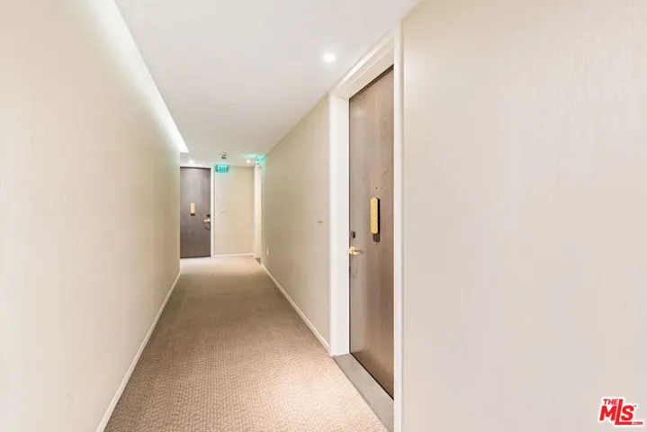 889 Francisco Street 3401, Los Angeles, California 90017