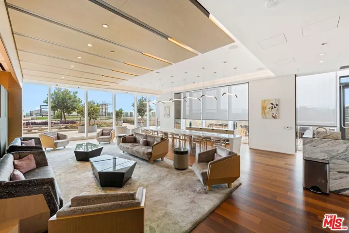 889 Francisco Street 3401, Los Angeles, California 90017