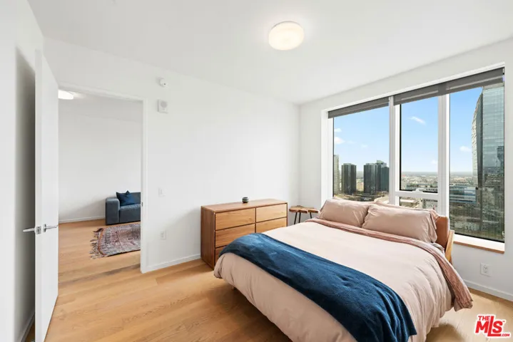 889 Francisco Street 3401, Los Angeles, California 90017