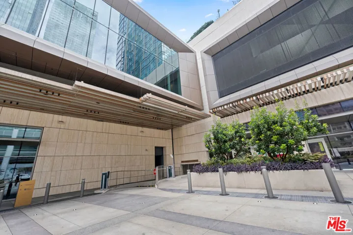 889 Francisco Street 3401, Los Angeles, California 90017