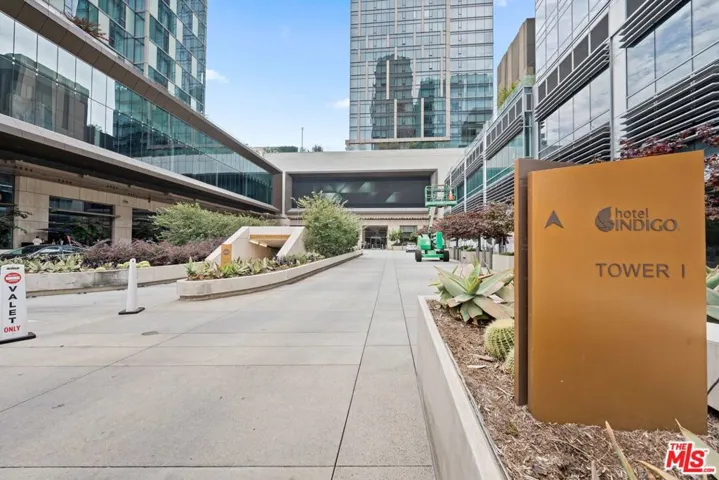 889 Francisco Street 3401, Los Angeles, California 90017