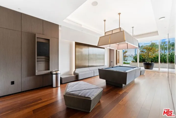889 Francisco Street 3401, Los Angeles, California 90017