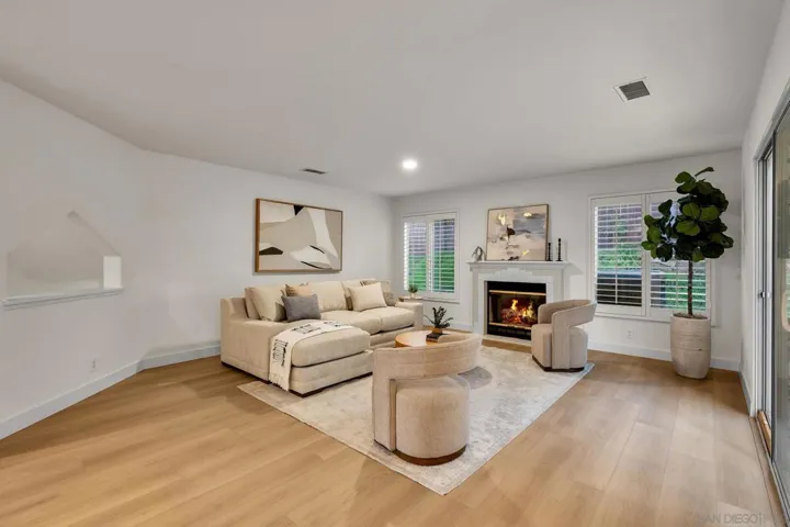 1847 Centennial Way, Escondido, California 92026