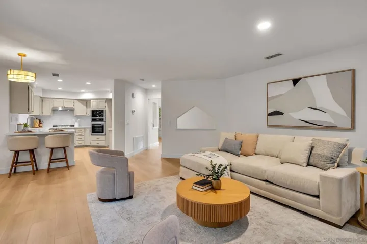 1847 Centennial Way, Escondido, California 92026