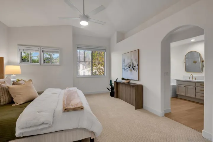 1847 Centennial Way, Escondido, California 92026