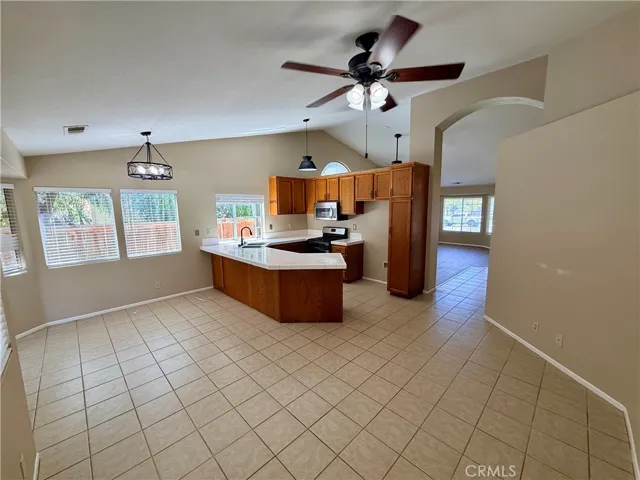 24558 Camino Mirabella, Murrieta, California 92562