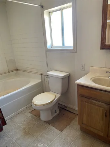 23936 Outpost, Apple Valley, California 92308