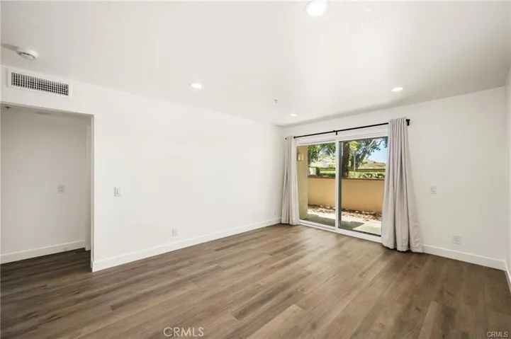 236 S Grisly Canyon Drive M, Orange, California 92869