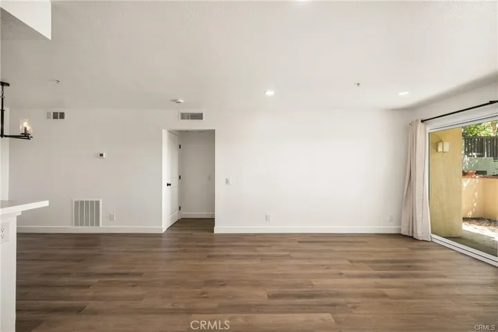 236 S Grisly Canyon Drive M, Orange, California 92869