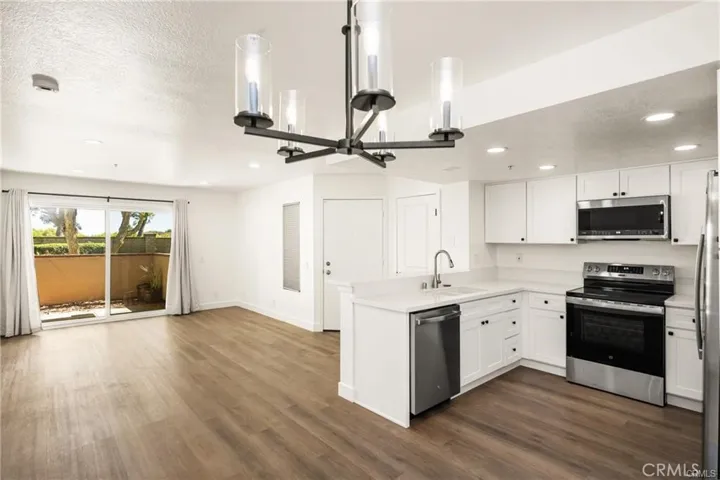 236 S Grisly Canyon Drive M, Orange, California 92869