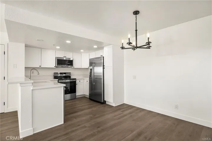 236 S Grisly Canyon Drive M, Orange, California 92869