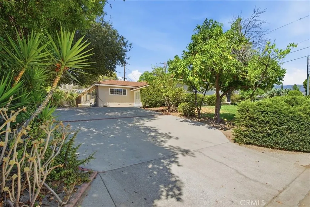1705 N Santa Anita, Arcadia, California 91006 — photo 5