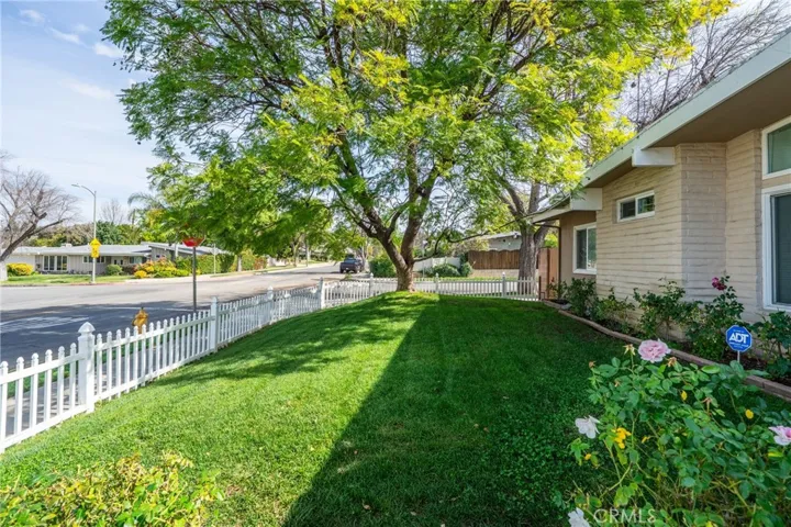 23000 Brenford Street, Woodland Hills, California 91364