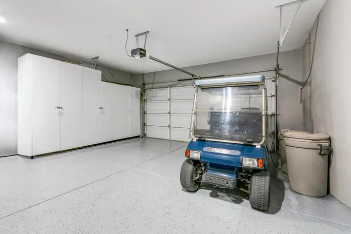 59 GARAGE MLS