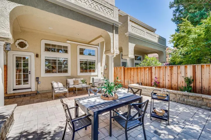 71 Tyrella Court, Mountain View, California 94043