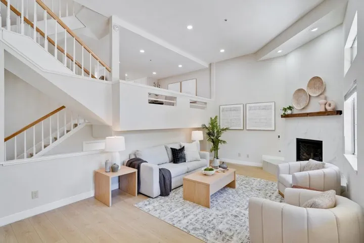 71 Tyrella Court, Mountain View, California 94043