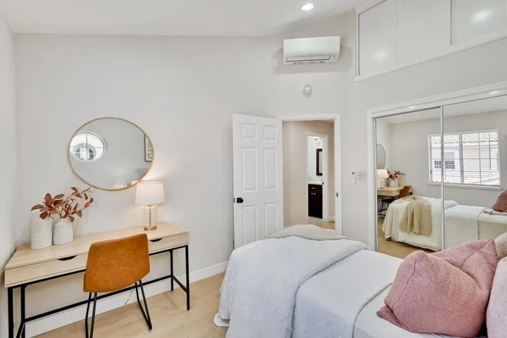 71 Tyrella Court, Mountain View, California 94043