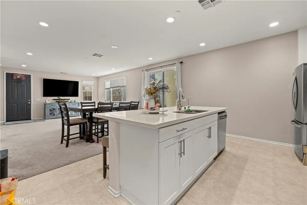145 Camden Court, Perris, California 92571 — photo 4