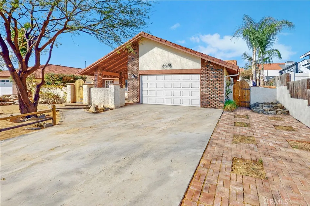 13489 Village Rd