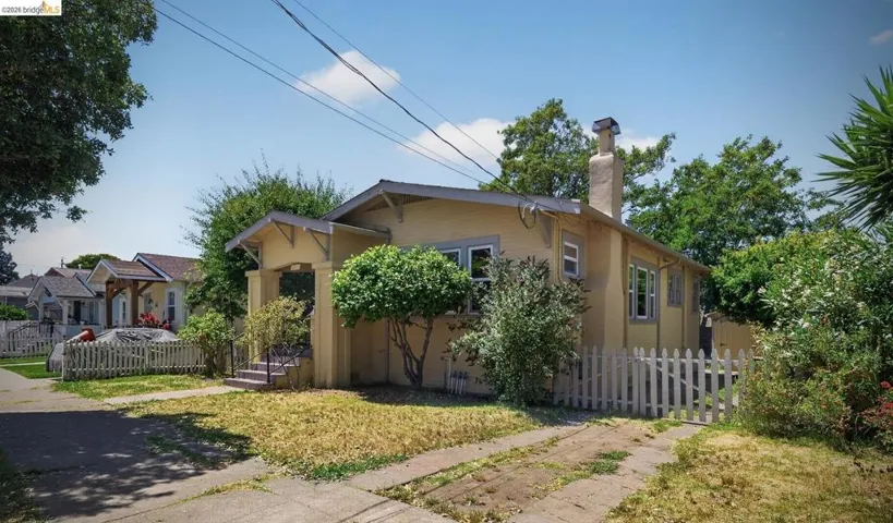2701 Octavia St, Oakland, California 94619