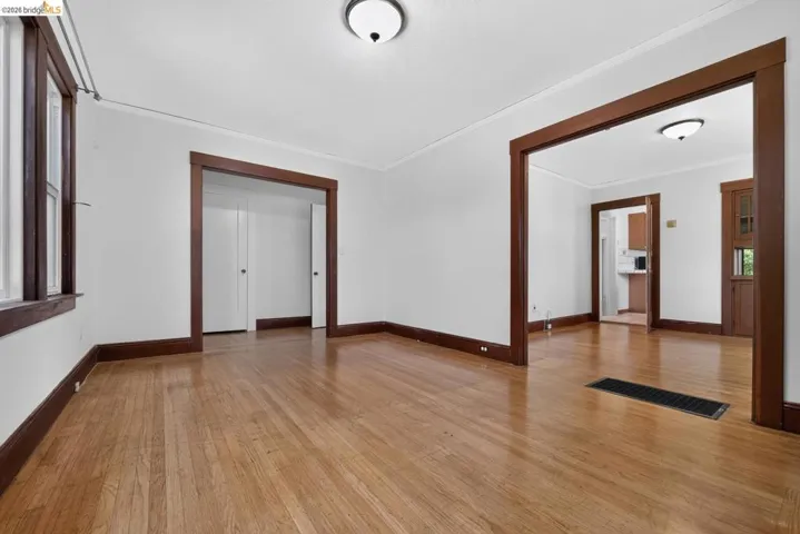 2701 Octavia St, Oakland, California 94619