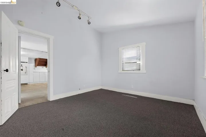 2701 Octavia St, Oakland, California 94619