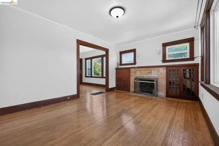 2701 Octavia St, Oakland, California 94619