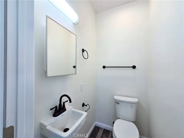 4165 A Country Club Drive, Long Beach, California 90807