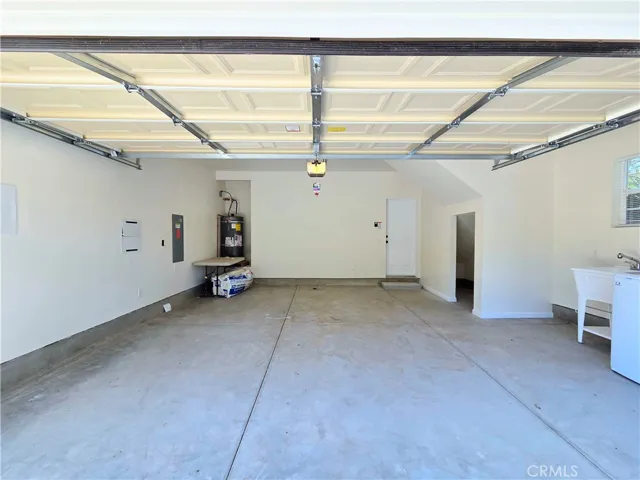 4165 A Country Club Drive, Long Beach, California 90807