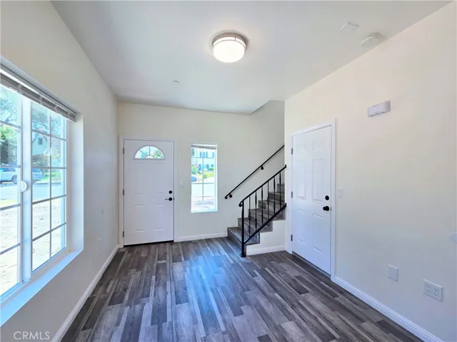 4165 A Country Club Drive, Long Beach, California 90807
