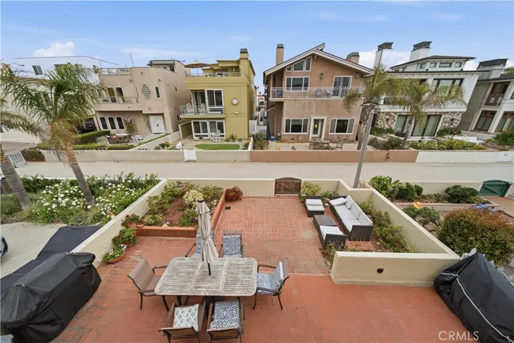 28 16th Street, Hermosa Beach, California 90254