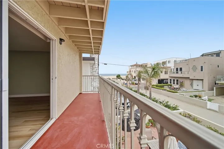 28 16th Street, Hermosa Beach, California 90254