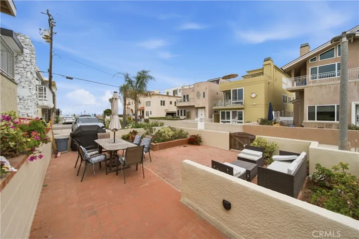 28 16th Street, Hermosa Beach, California 90254