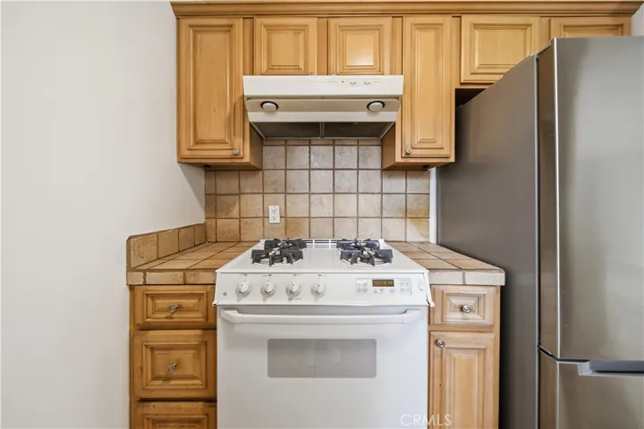 28 16th Street, Hermosa Beach, California 90254
