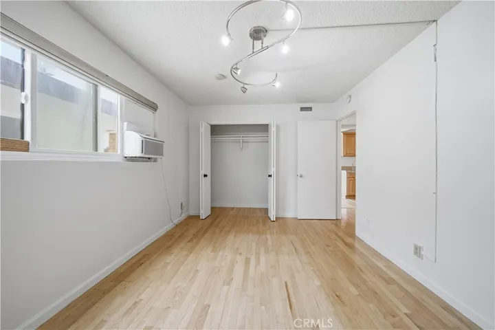 28 16th Street, Hermosa Beach, California 90254